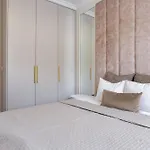 拉克斯索波特蒙特卡西诺公寓酒店 索波特